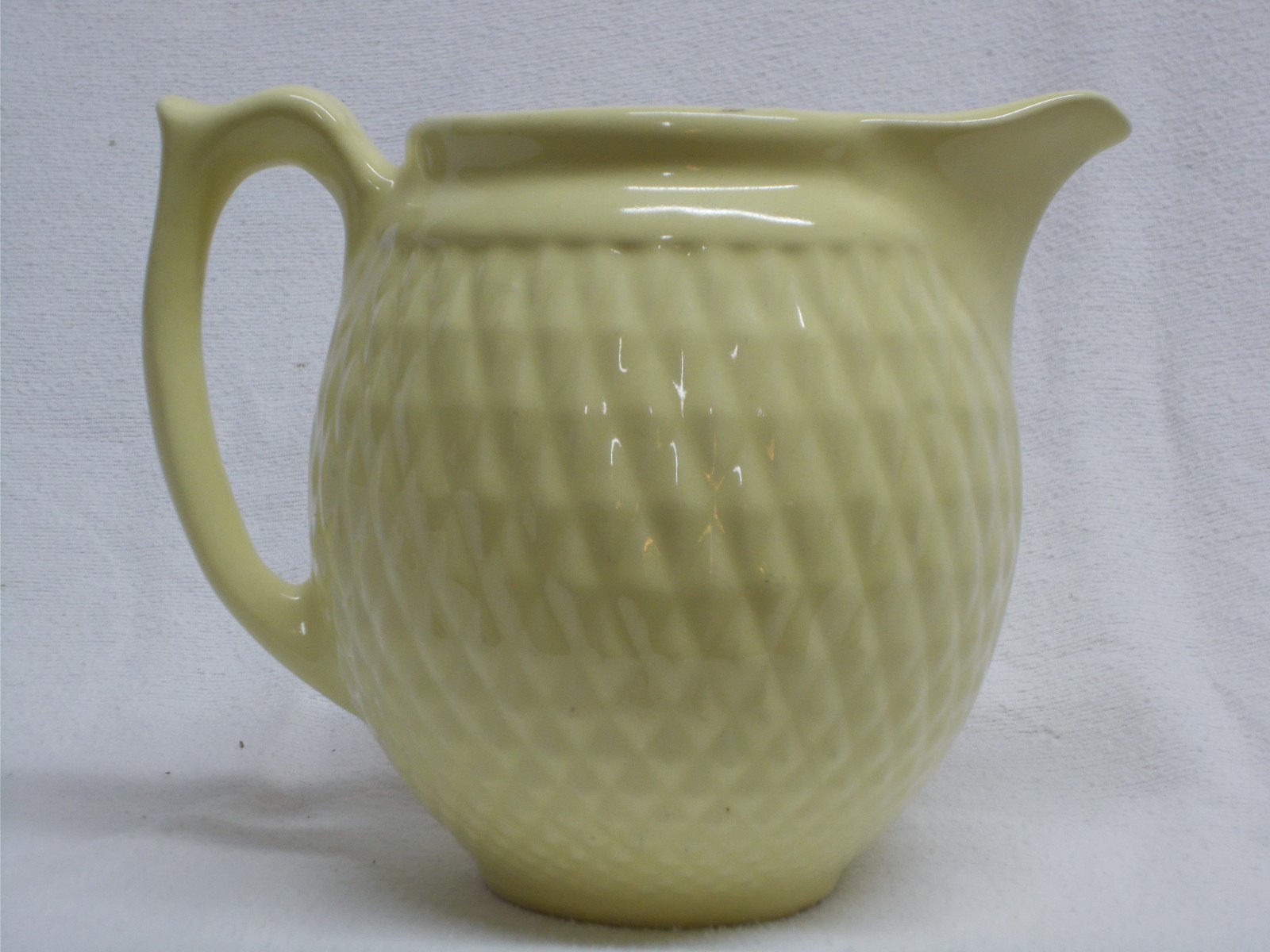 Vintage Hull Nuline Bak-Serve Diamond Quilt Batter Jug 6