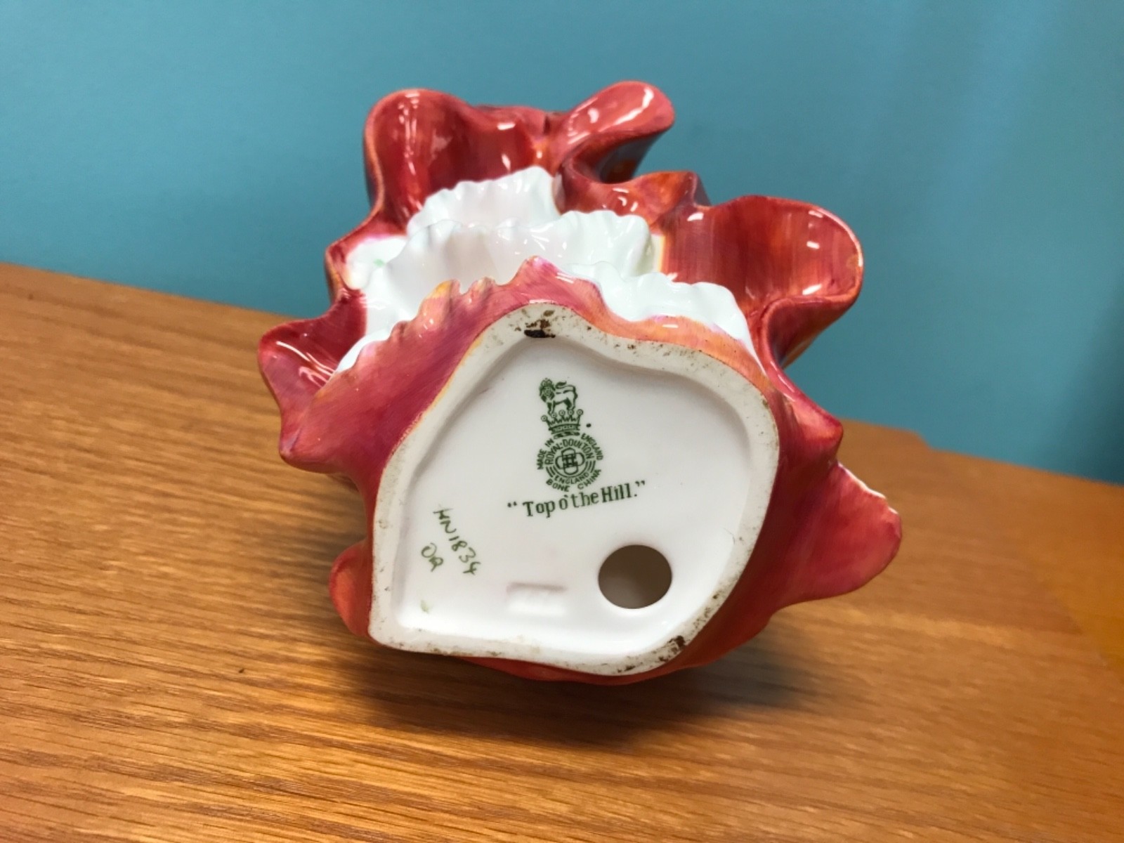 Royal Doulton “ Top o the hill “ HN1834 signed DR