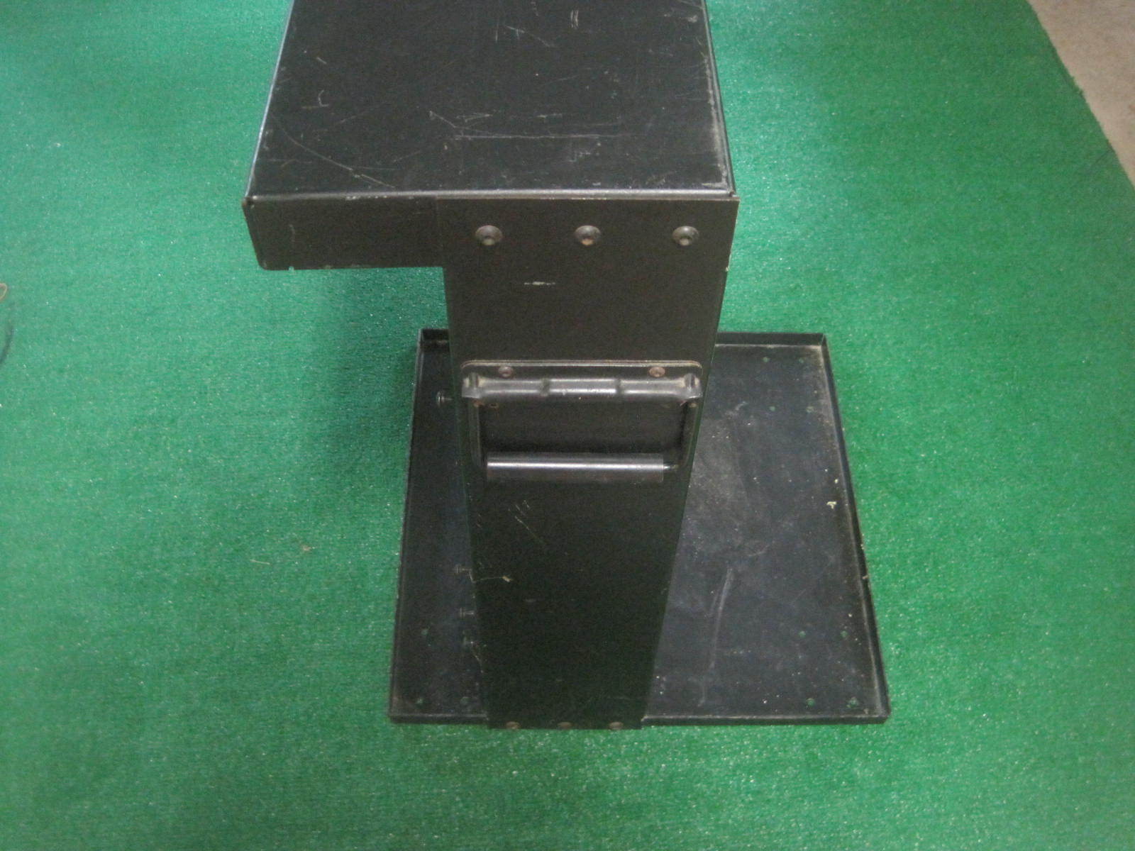 PEAVEY ROAD RACK 13 SPACE RACK MOUNT  - Good Condition