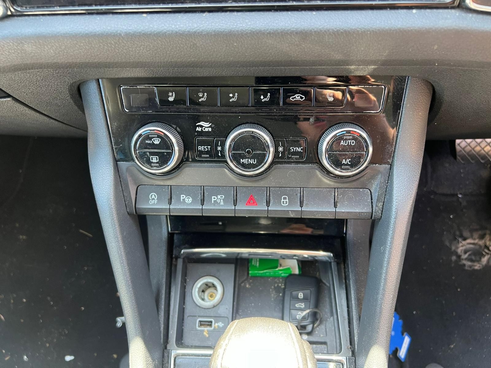 SKODA KODIAQ NS 02/2017-07/2024 LEFT GUARD LINER - thumbnail 7