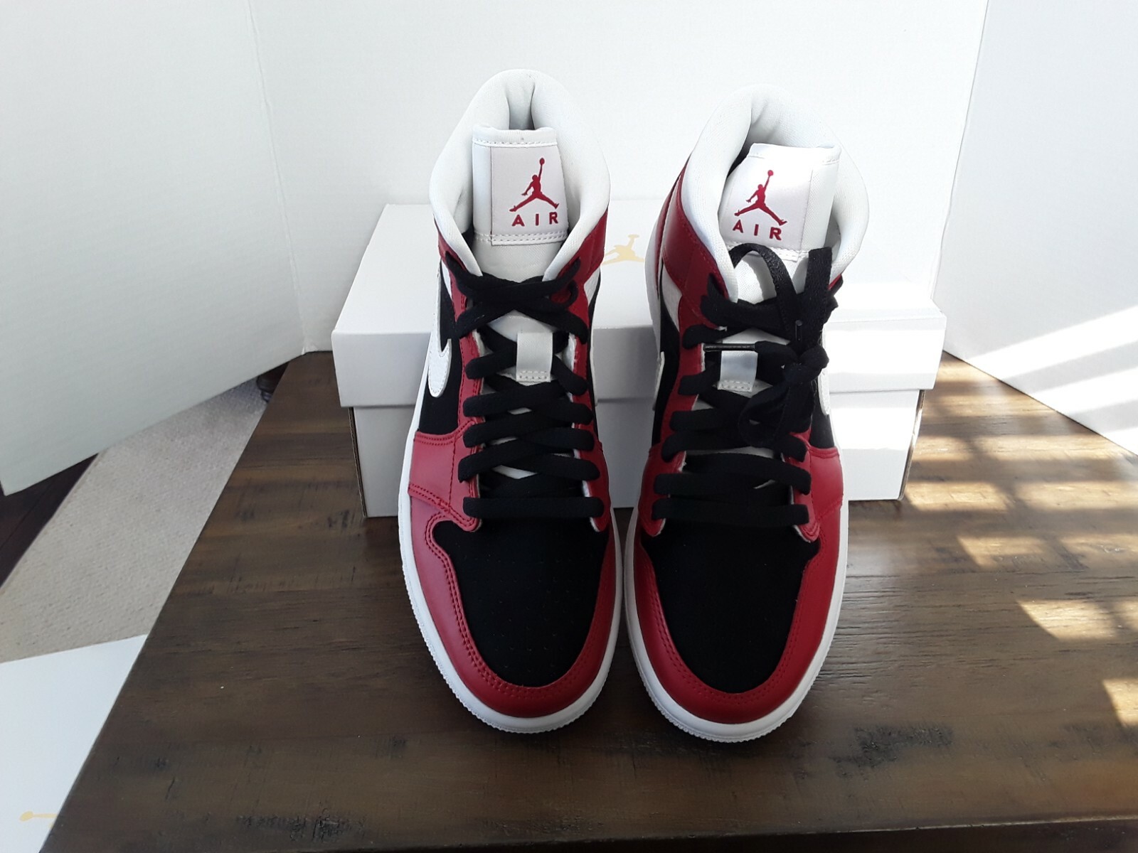 Nike Women's Air Jordan 1 Mid (Gym Red Black/ White) Sizes 6 | Kixify  Marketplace