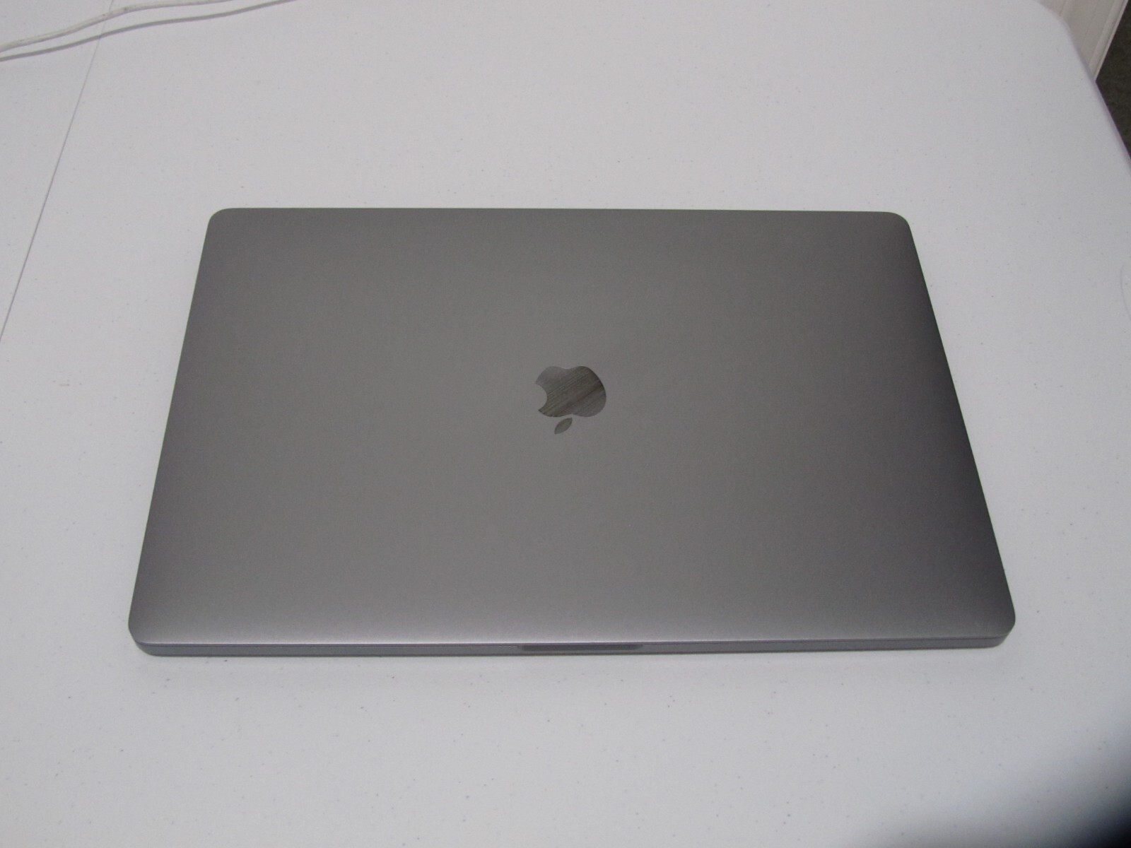 MacBookPro2019 16インチ スペースグレイ i9/32GB/1TB Amazon.com: Apple 2019 MacBook Pro with 2.3GHz Intel Core i9
