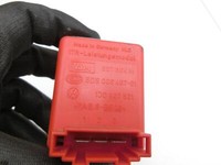VW Sharan 7M 00-05 Widerstand Gebläse Lüfter Vorne VW Sharan 7M 00-05 24.08.2001 5DS006467 1J0907521 657364M gebraucht Vorschau 5