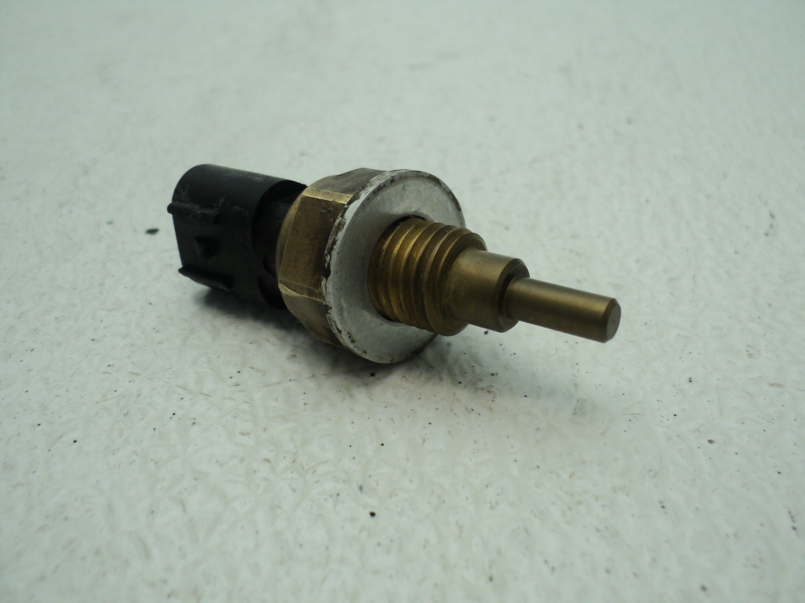 Kawasaki Ninja ZX 10R #C215 Cylinder Head Temperature / Temp