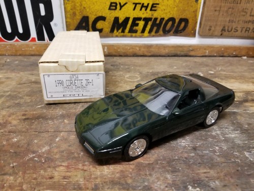 1990 Corvette ZR1 6934 ERTL Promo Polo Green Box Nice