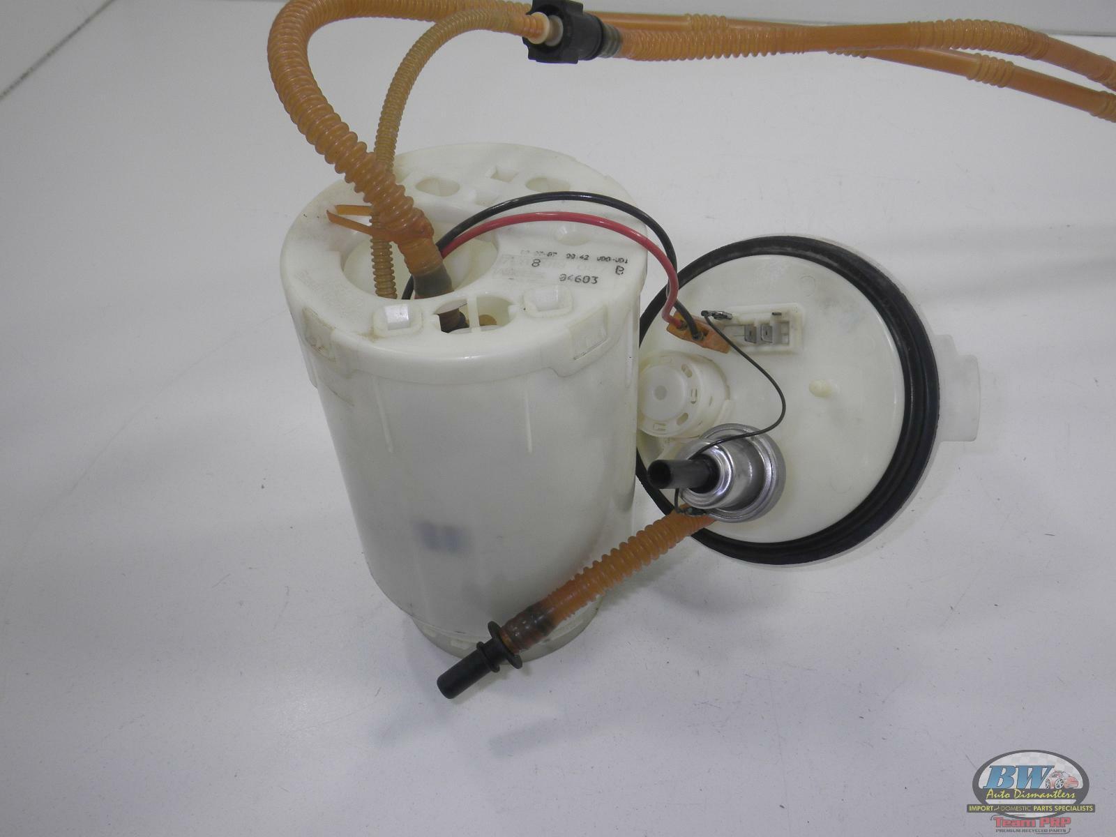 7L8919087B; VW TOUAREG Fuel Pump Assembly; (in tank), 3.6L, R. 06 07