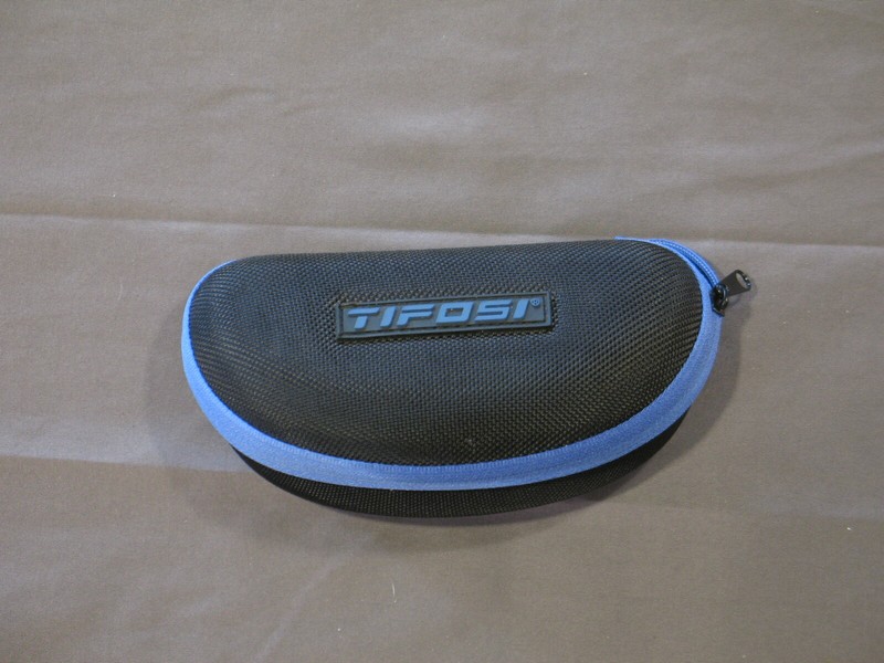 TIFOSI TYRANT SUNGLASSES  Cycling Multi-Sport  Replacable Lens  GUNMETAL. LNC