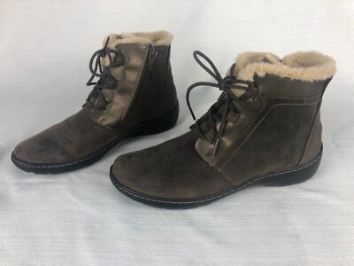 Clarks Ankle Boots Women 9 Brown Ultimate Comfort Collection Zip Warm Snow Fur