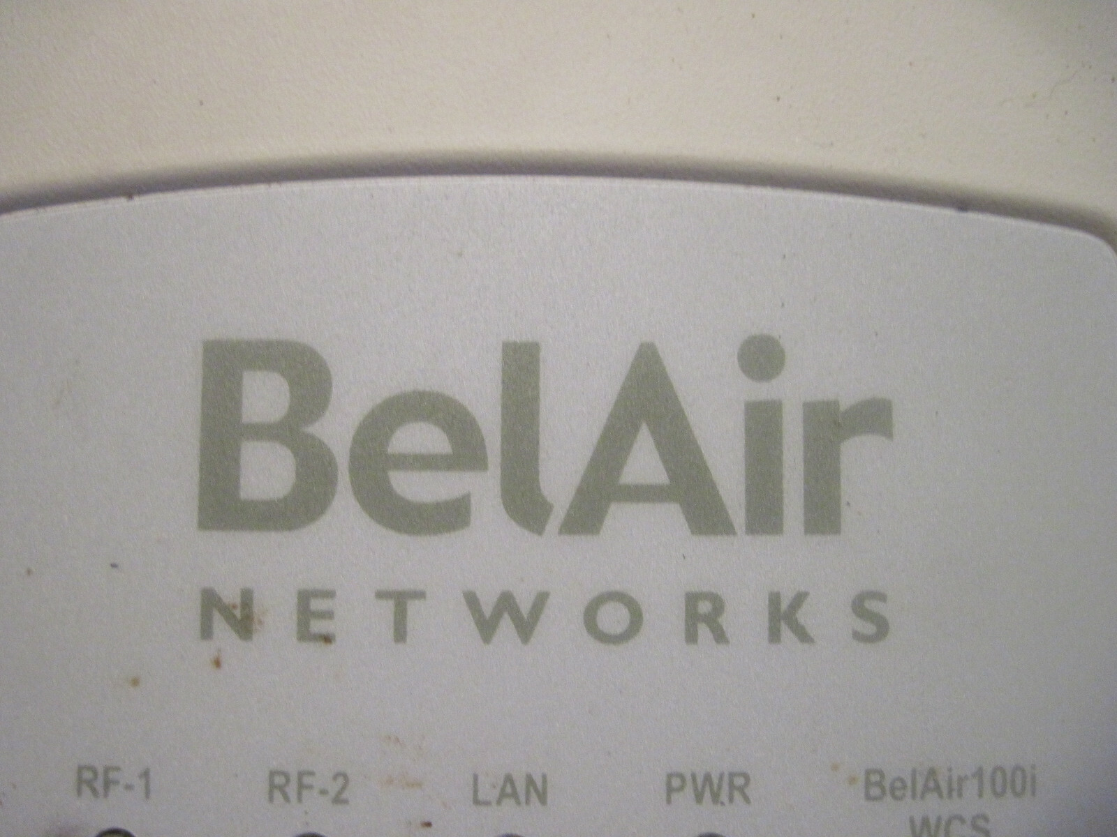 BelAir NETWORKS MODEL BELAIR 100iWCS 48V AP1 WITH POWER CORD