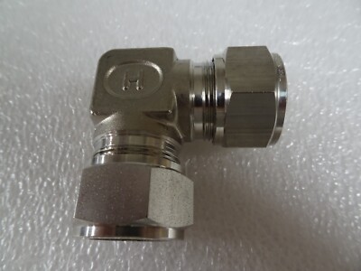 Ham-Let SS 3/4'' X 3/4'' Compression SS Union Elbow Fitting