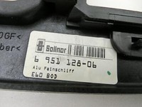 BMW E61 525d 04-07 Blende Einbaurahmen für Mittelkonsole BMW E61 525d 04-07 09.11.2006 6951134 51166951134 6951128... Vorschau 7