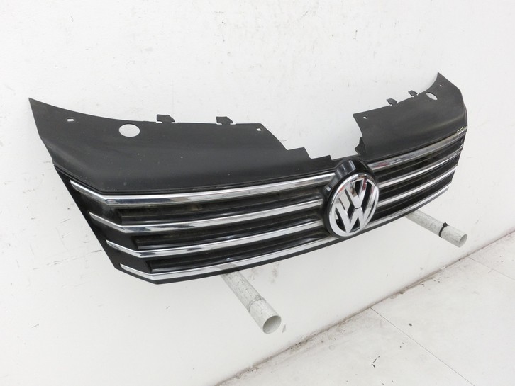 VW Passat 3C B7 10-14 Frontgrill Kühlergrill Grill LB9A VW Passat 3C B7 10-14 21.03.2011 1T0853601 gebraucht Vorschau 3