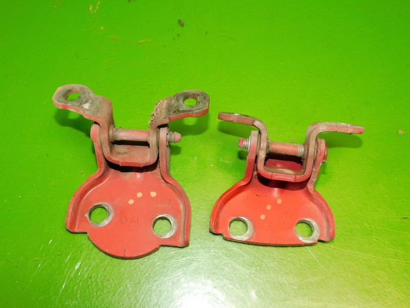 88-91 Civic wagon 4WD OEM driver left rear door hinges hangers mounts brackets