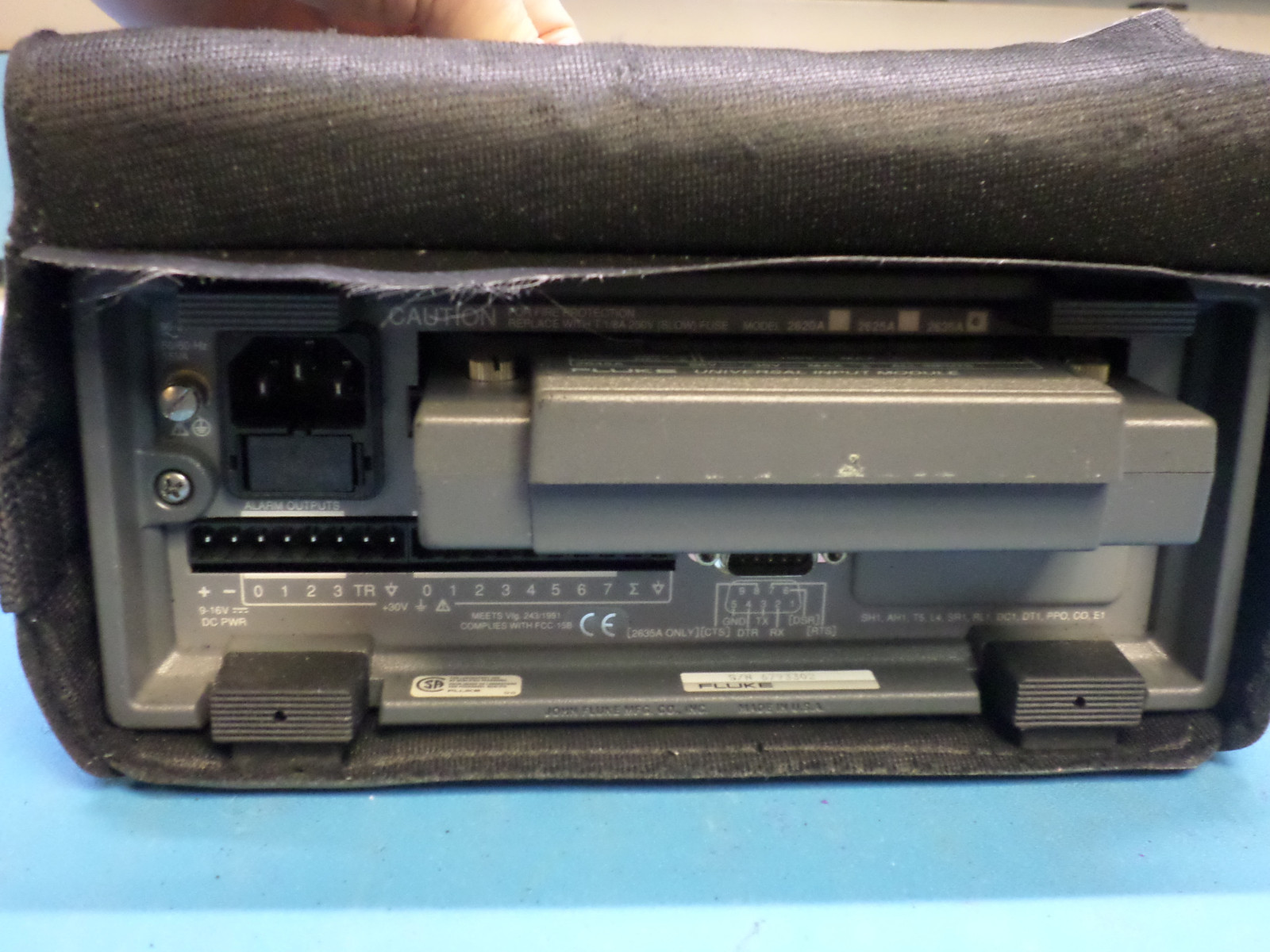 Fluke 2635A Data Bucket Acquisition System w/ 2645A Input Module, Case & Cables