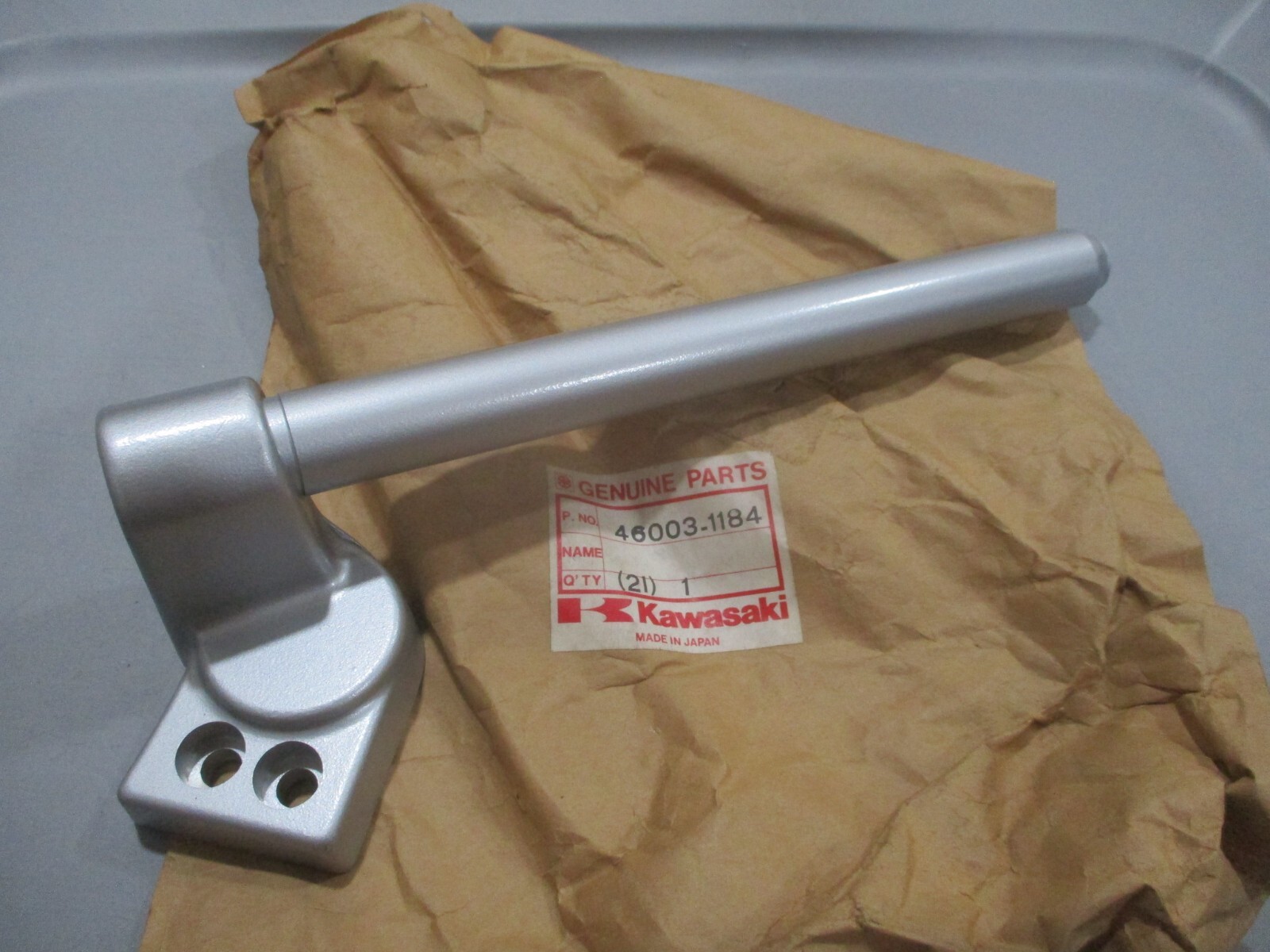 NOS Kawasaki OEM Right Hand Handle 1985-1987 ZX600 NINJA