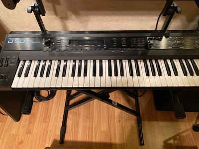 Electronic Keyboards Roland D 50