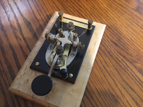 Vintage 1940's Telegraph Morse Key J-38 Bakelite Its Birdseye Maple Mount.