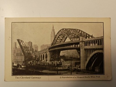 Cleveland Ohio 1928 – Margaret Bourke-White – “Two Cleveland Gateways” – alte AK
