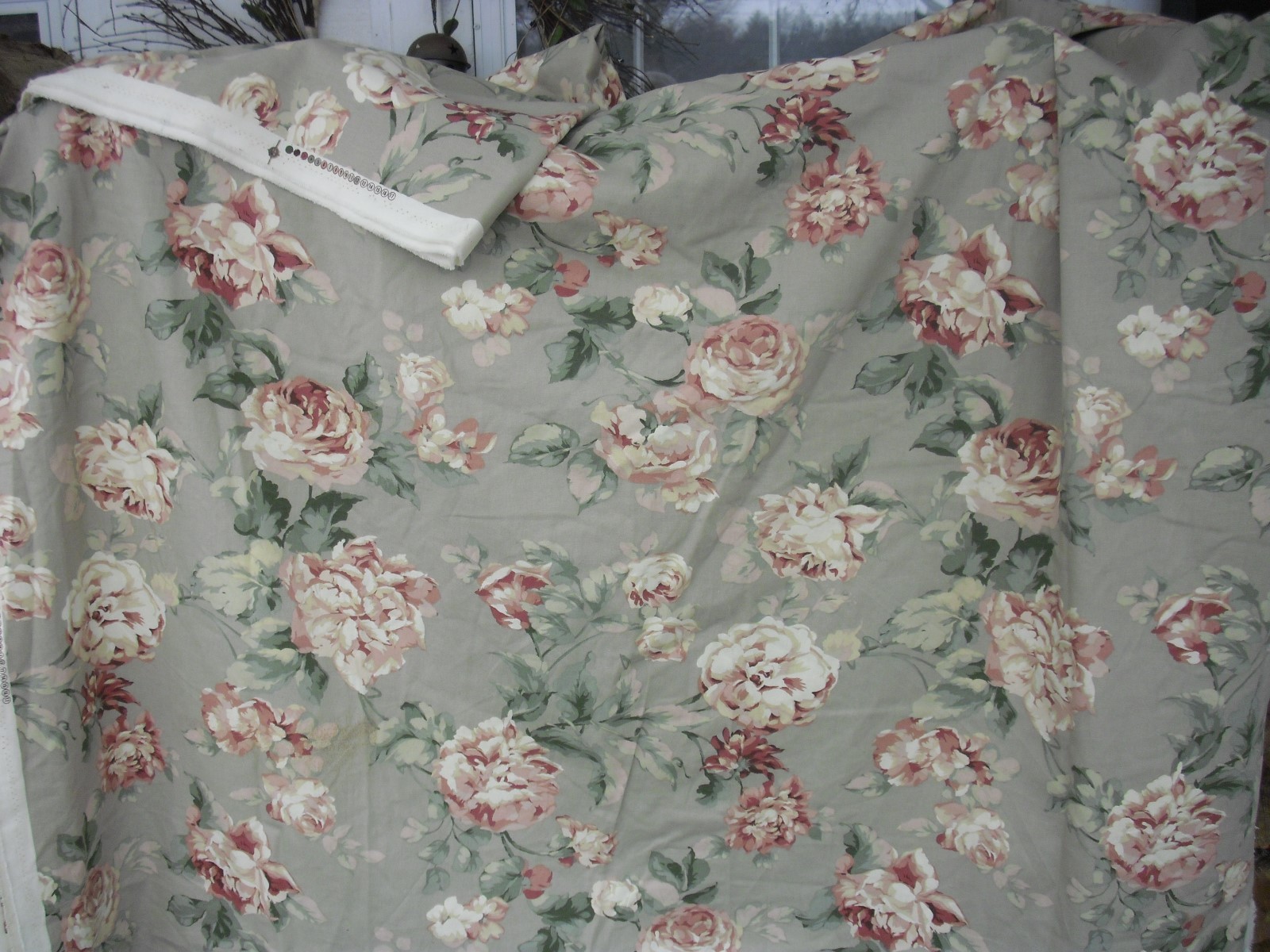 7 yds Richloom Beige Shabby Roses - Grosgrain Drapery or Slipcover Fabric