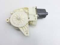 Mercedes B180 W246 11-14 Fensterhebermotor Links Vorne Mercedes B180 W246 11-14 22.12.2011 A2469065100 gebraucht Vorschau 4