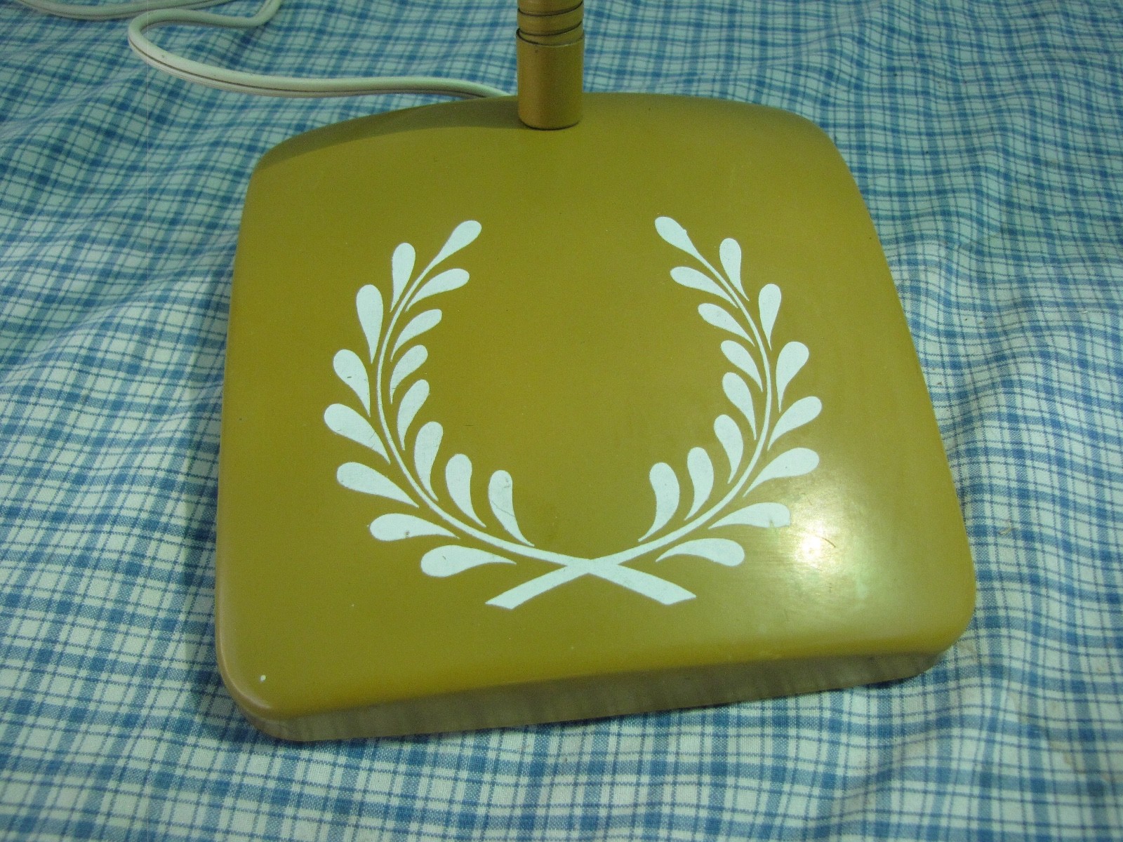 Vintage Gold Tole Metal Shade Gooseneck Table Desk Wall Mount Lamp Light