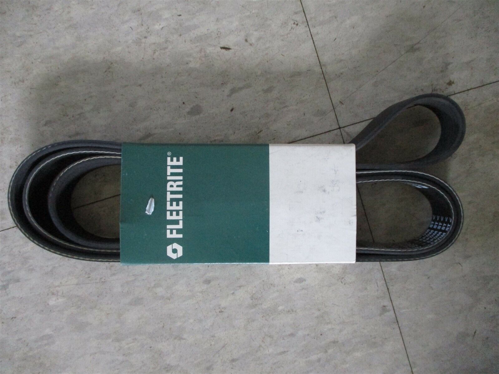 1876006C1 NEW FLEETRITE 8PK2025 SERPENTINE BELT REPLACES 1876006C1 NEW FLEETRITE 8PK2025 SERPENTINE BELT REPLACES