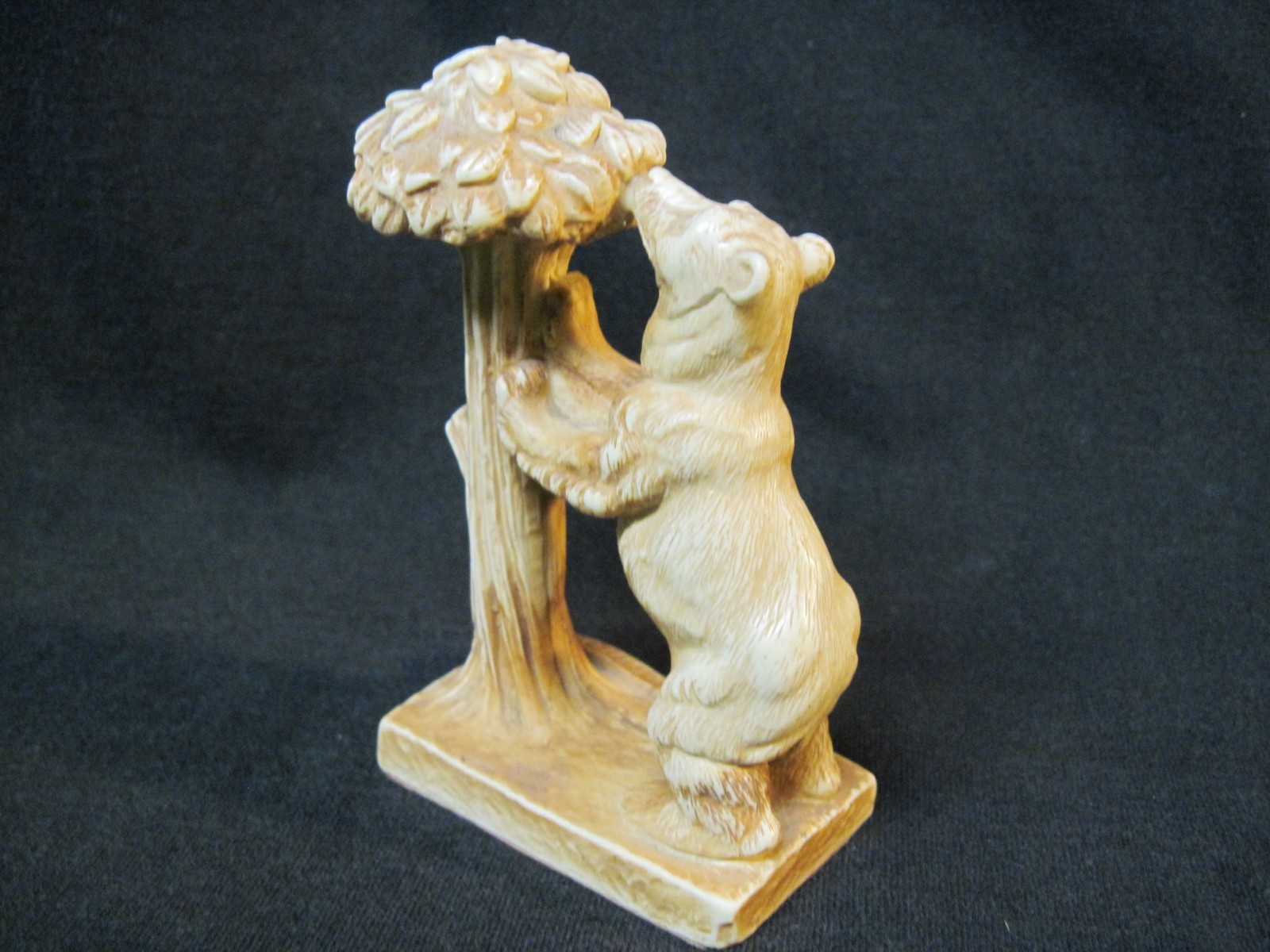 BEAR EATING ON STRAWBERRY TREE, SYMBOL OF MADRID,SPAIN CUTE BEAR 4.25