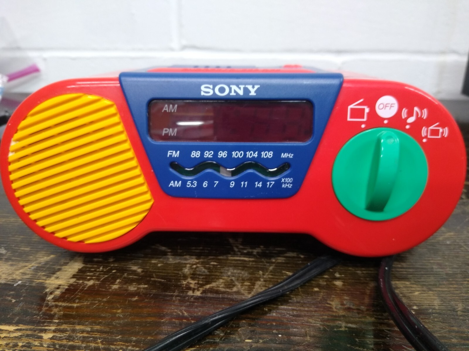 ラジオ・コンポ my first sony ICF-C6000 clock radio $_57.JPG?set_id=880000500F