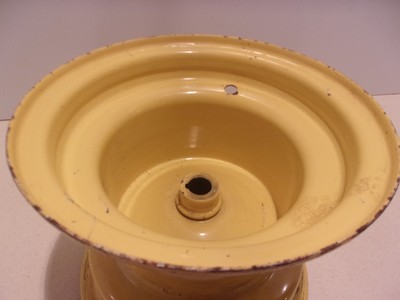John Deere LX172 LX 172 Rear Rim Wheel AM101778