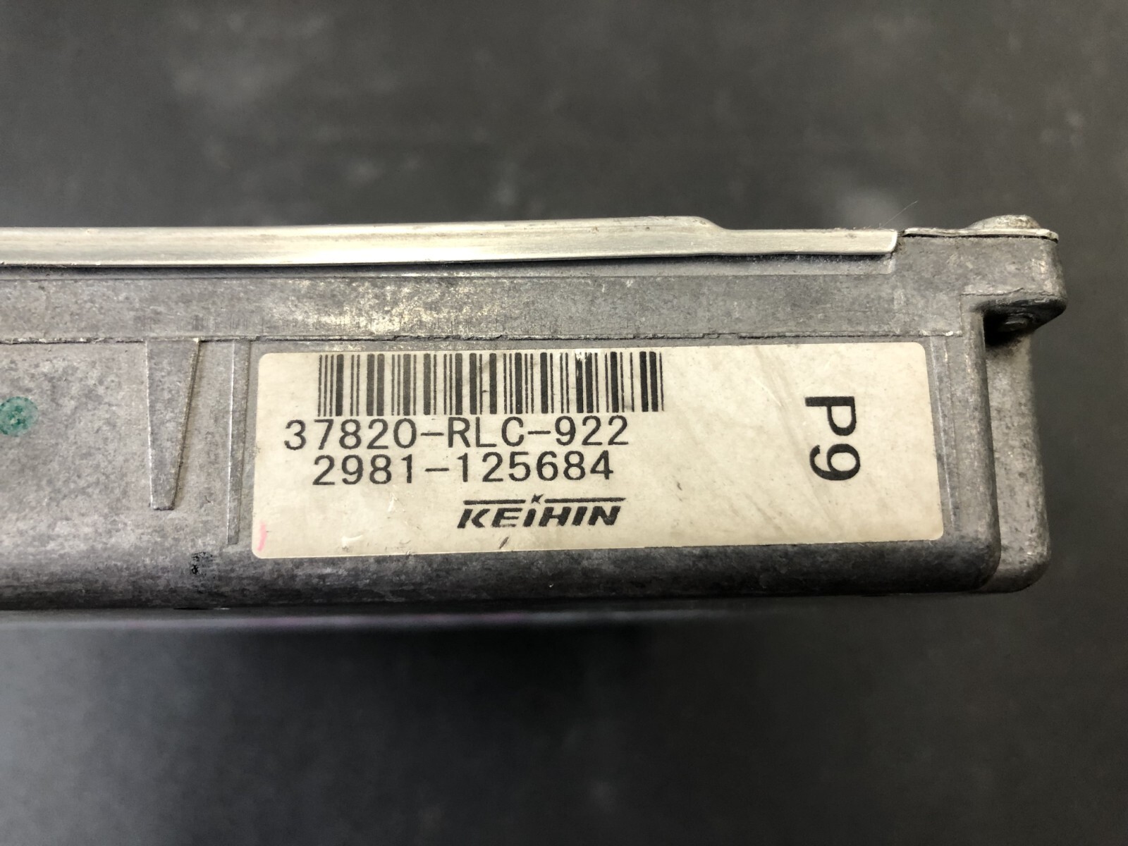 HONDA AIRWAVE GJ1 Engine Control Unit ECU L15A P9 37820-RLC HONDA AIRWAVE GJ1 Engine Control Unit ECU L15A P9 37820-RLC