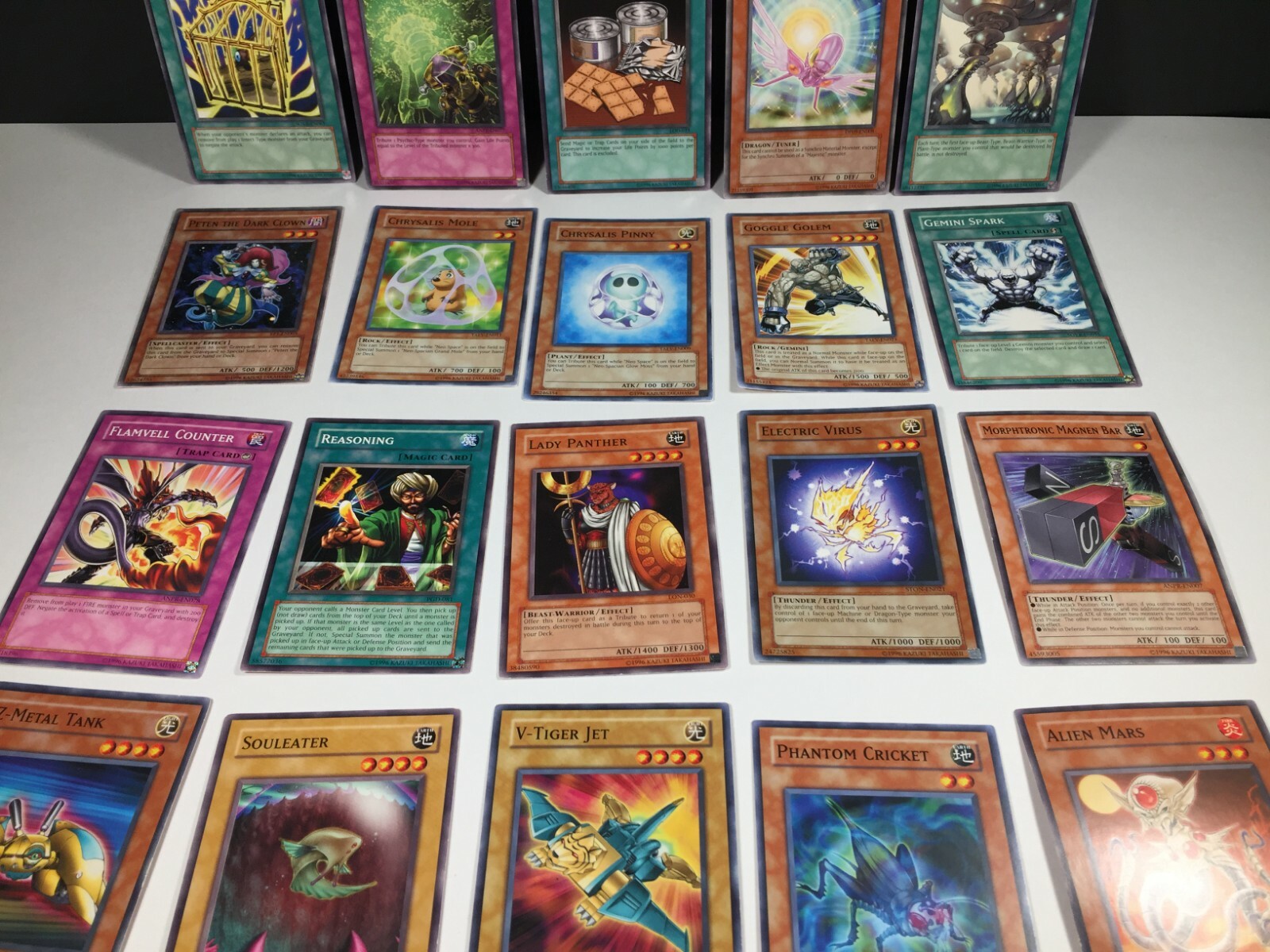 Yu-Gi-Oh Lot of 20 Cards (YUGI18-09)