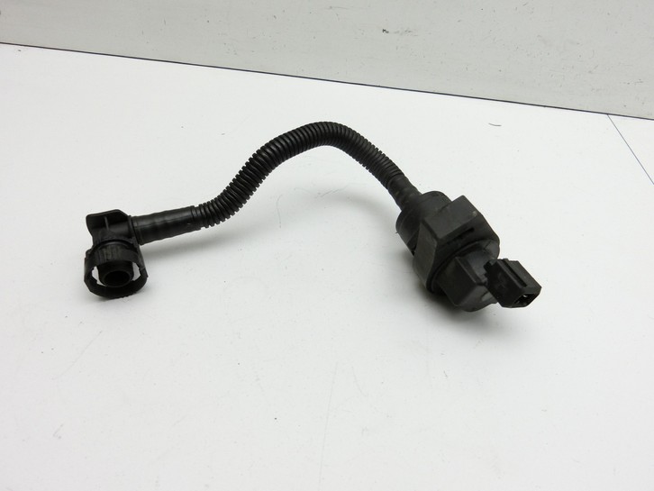BMW 1er E82 07-11 3,0 160KW Tankentlüftungsventil Ventil BMW 1er E82 07-11 18.06.2008 7572234 7572231 7572234-01... Bild 2
