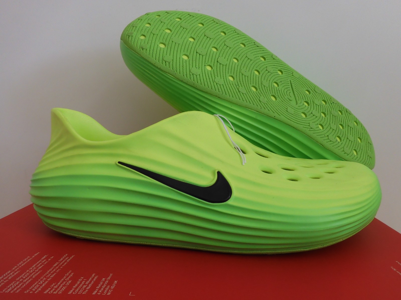 Nike Reactx Rejuven8 Green Strike-Black-Volt Sz 18 [HV5060