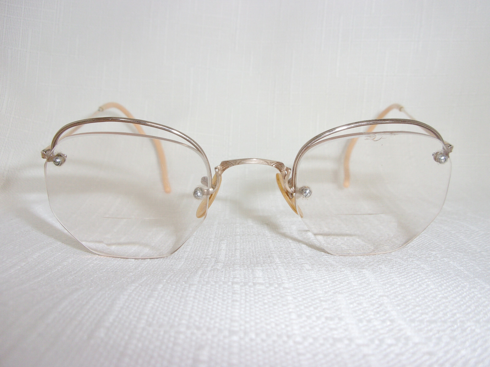 Shuron Vintage 12K GF Shurset Rimway Fulvue Eyeglasses Gold Wire Half Rim Frames