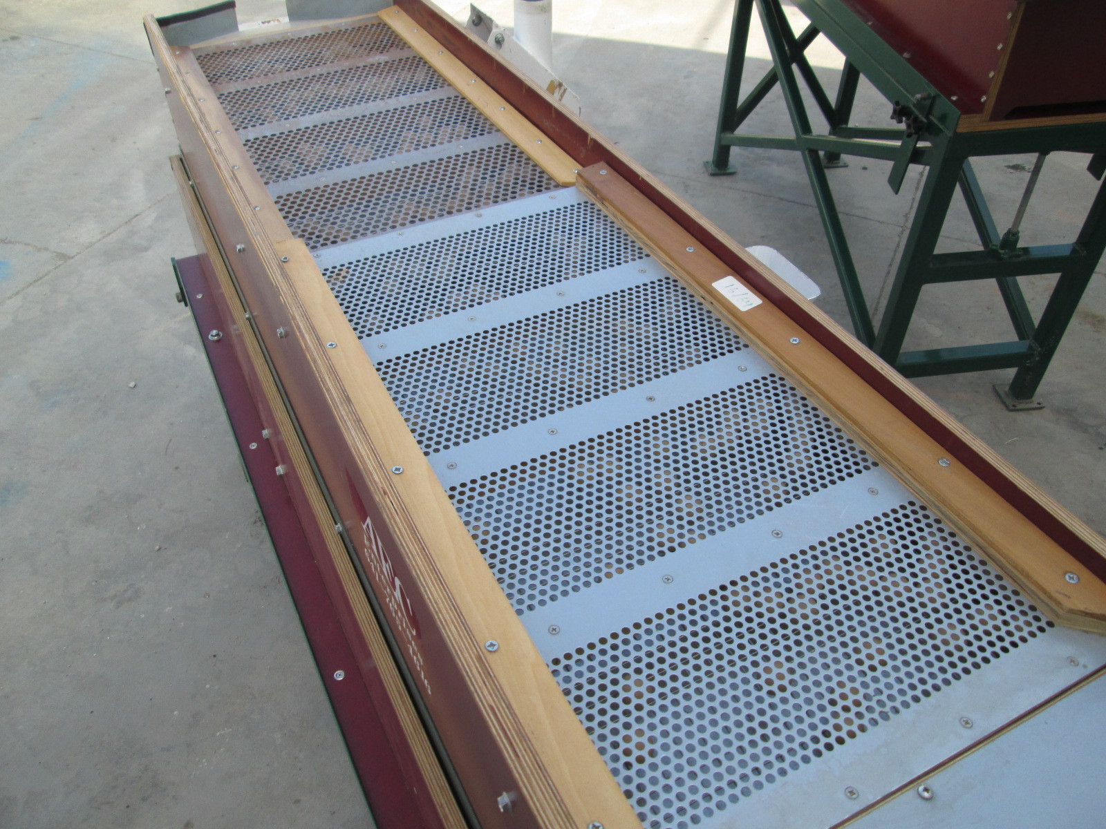 AEC Small Batch Seed & Grain Cleaner / Grading Table