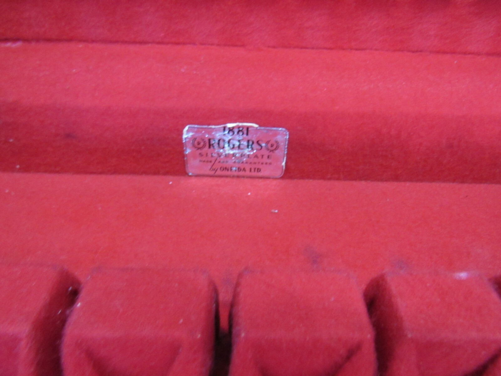 Vintage Wooden 1881 Rogers Silverware Flatware Storage Box Case