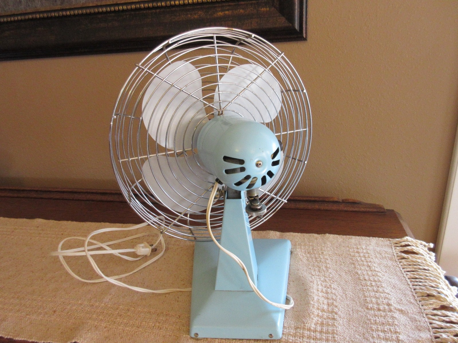 VTG RETRO Superior Electric Products Corp. Oscillating Fan Light Blue Works!