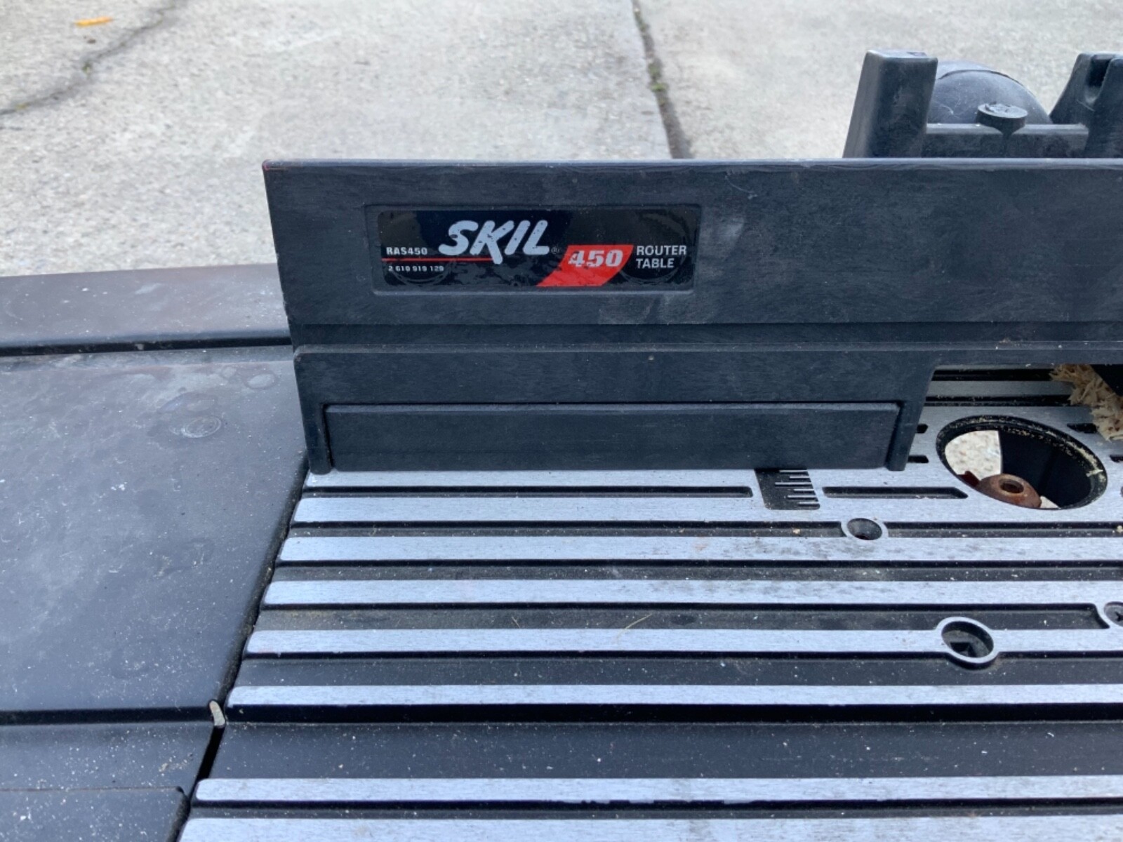 Skil Router 1810 And Skill RAS450 Router Table Combo
