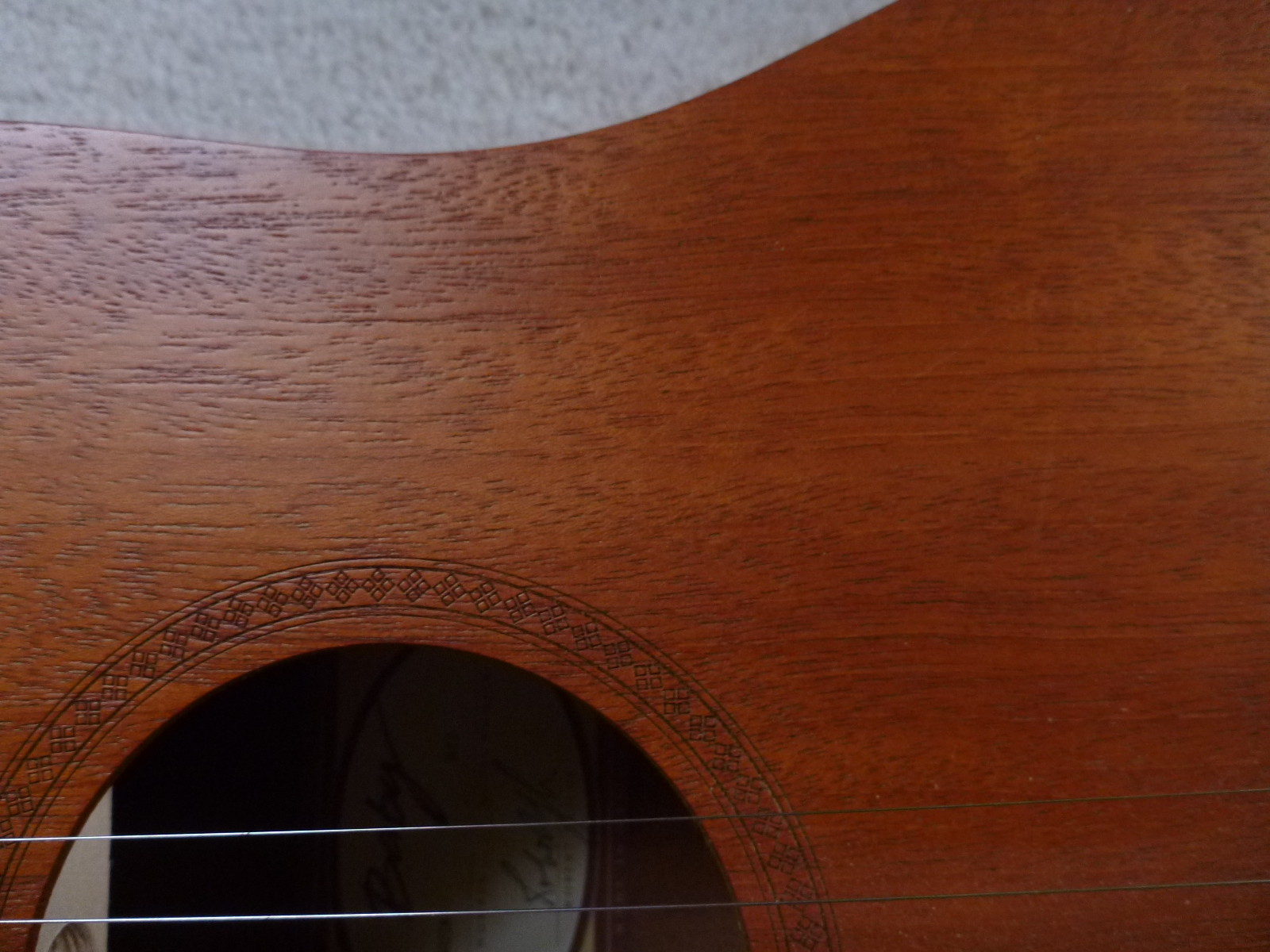 Taylor BT2 Baby Mahogany Acoustic Travel Guitar w/ Gigbag + original papers