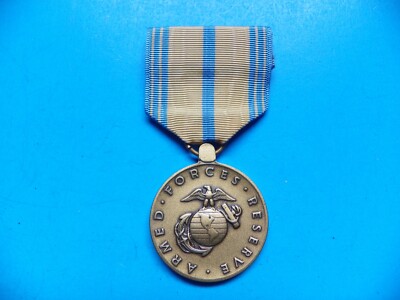 VIETNAM ORIGINAL U.S. MARINE CORP ARMED FORCES RESERVE MEDAL-MAKER MARKED