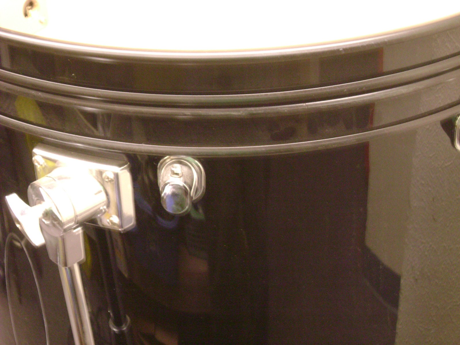 (2) Ddrum D2 18