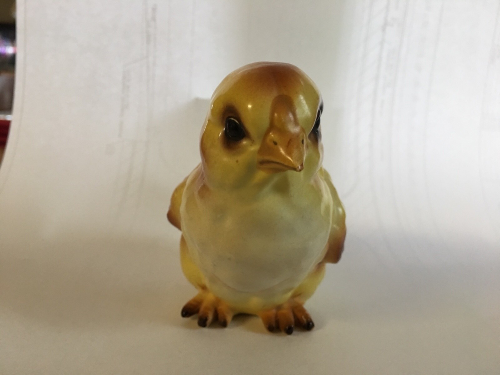 vintage LEFTON yellow baby chick figurine chicken with tag great Easter decor