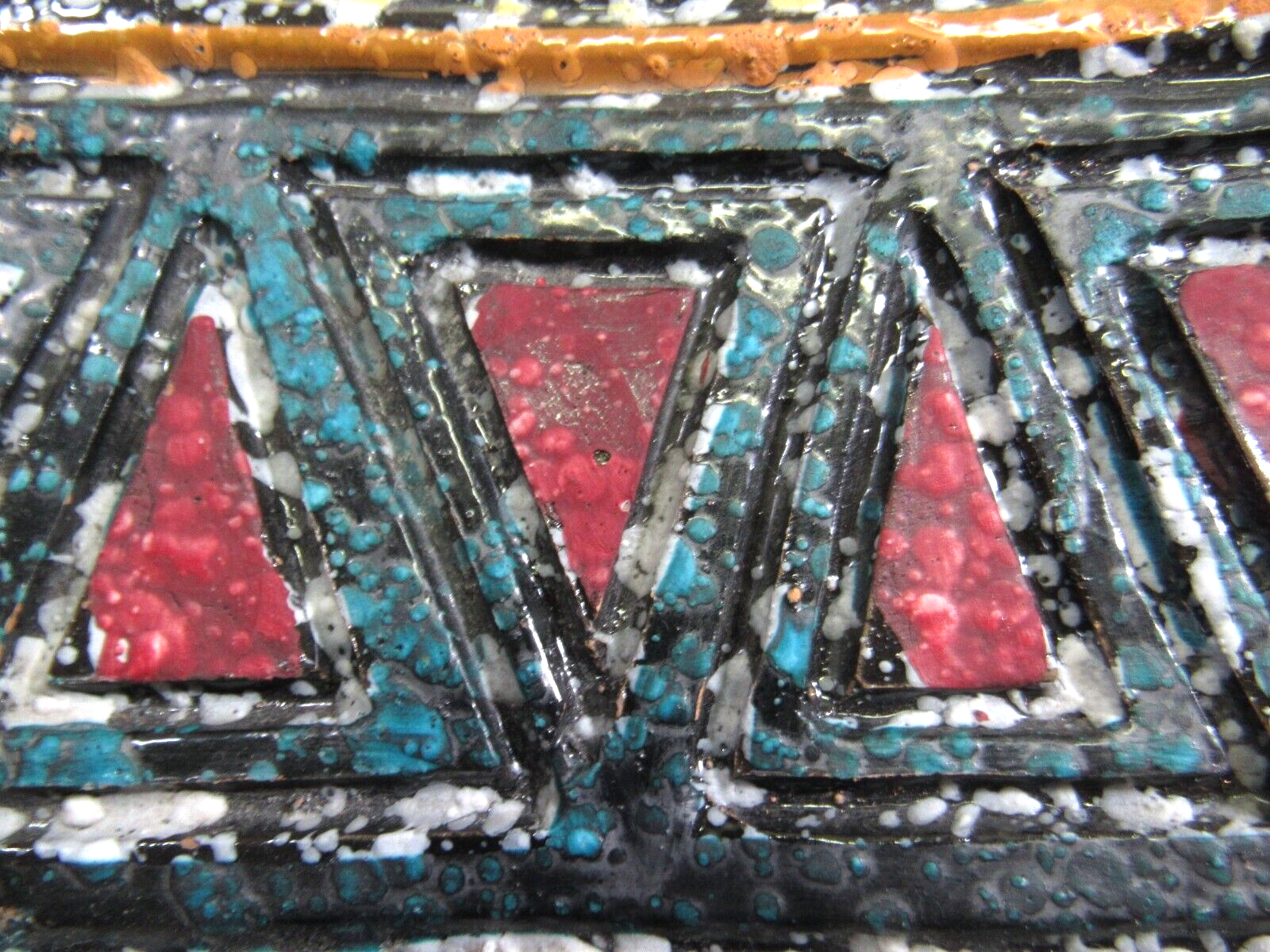 MID CENTURY MODERN GEOMETRIC DESIGN CERAMIC ASH TRAY MADE IN ITALY