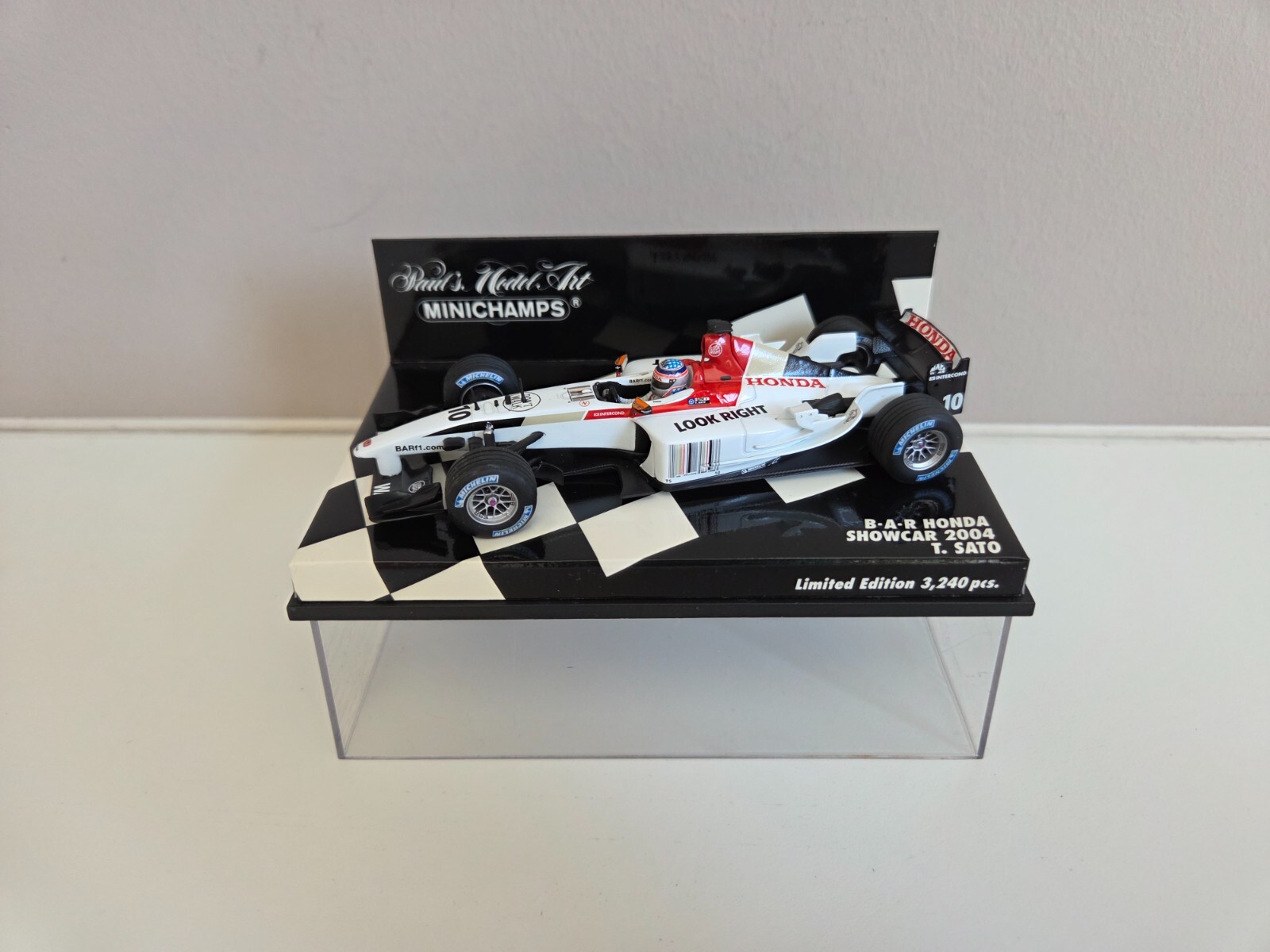 ミニチャンプス B・A・R HONDA SHOWCAR 2004 Ｔ.SATO 2004 BAR 006 Sato (Chinese GP) – formula143