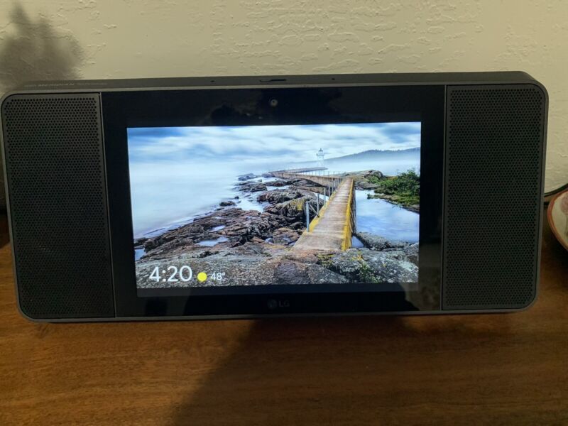 Lg Xboom Ai Thinq Wk9 Smart Display With Google Assistant