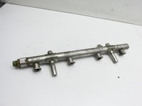 VW Passat 3G 14-19 TFSI 1,8 131KW Verteilerrohr für Hochdruck Verteiler VW Passat 3G 14-19 11.04.2016 06K133317G... Vorschau 2