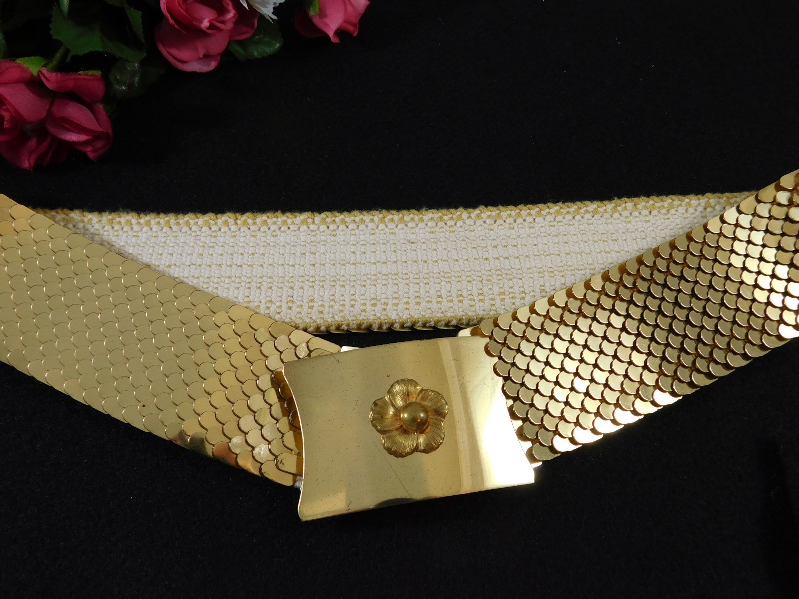 Vintage Belt Snake Skin Stretch Gold Tone