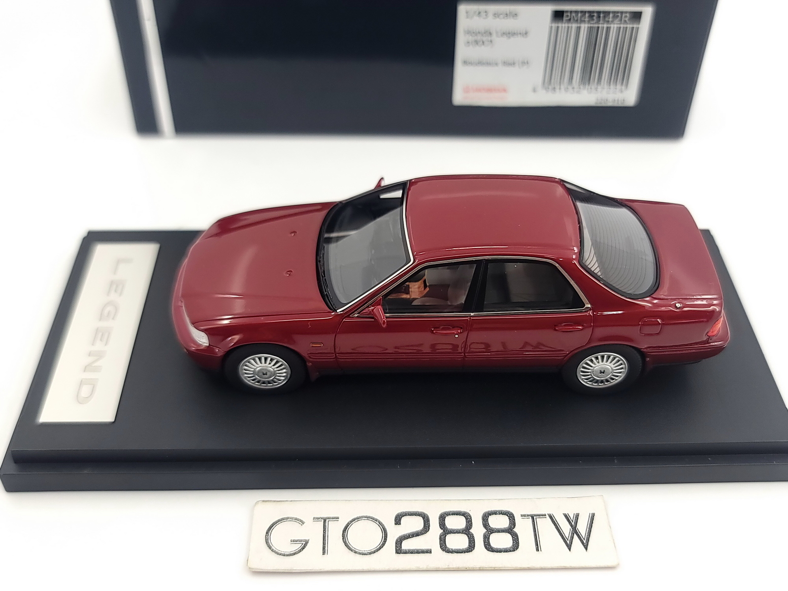 Mark43 1:43 scale Honda Legend II (KA7) Boudeaux Red