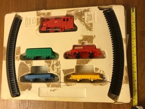 VINTAGE JOUEF FRANCE PLAYCRAFT TRAIN SET