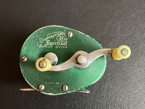 リール Shakespeare 1973D Sportcast MODEL FK Vintage Shakespeare Sportcast Direct Drive Model FK 1973D